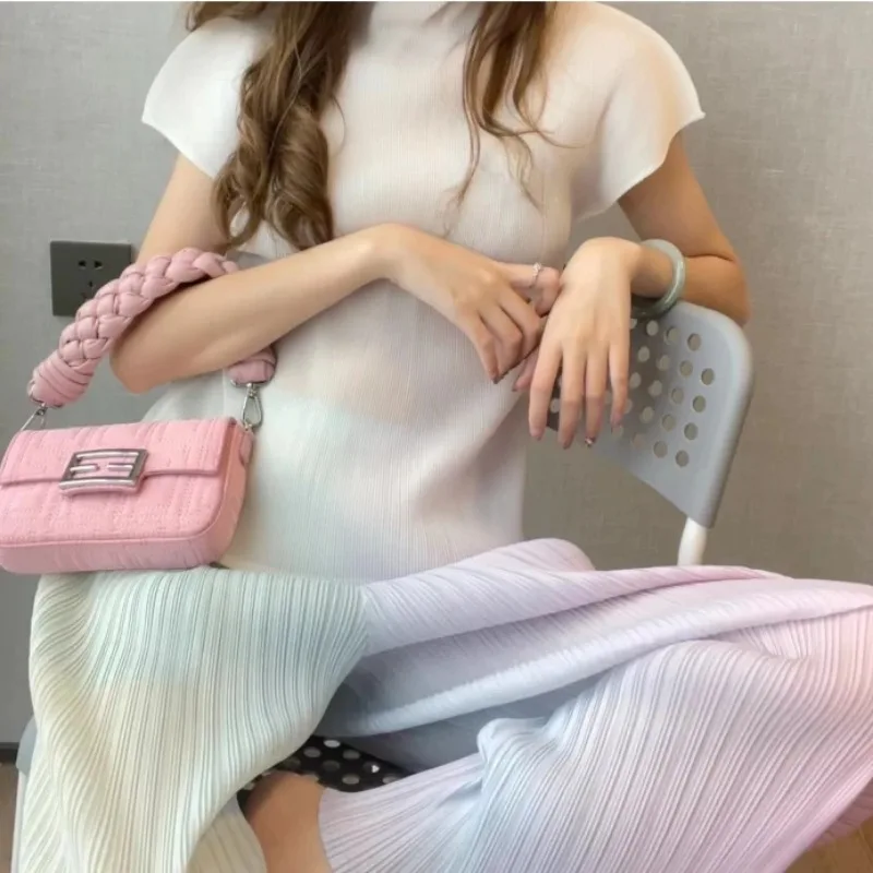 Women's Cream Ribbed Knit Top Rainbow Pleated Skirt Set Slim Fit Flowy Design
Women's Cream Ribbed Knit Top Rainbow Pleated Skirt Set Slim Fit Flowy Design