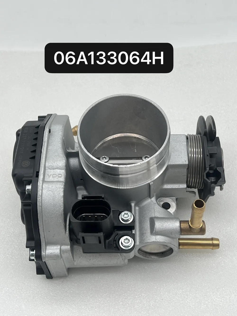 Genuine OEM Fuel Injection Throttle Body Assembly For L4 2.0L VW BORA Beetle Golf Jetta SKODA OCTAVIA 06A133064H 408237111017Z
Genuine OEM Fuel Injection Throttle Body Assembly For L4 2.0L VW BORA Beetle Golf Jetta SKODA OCTAVIA 06A133064H 408237111017Z