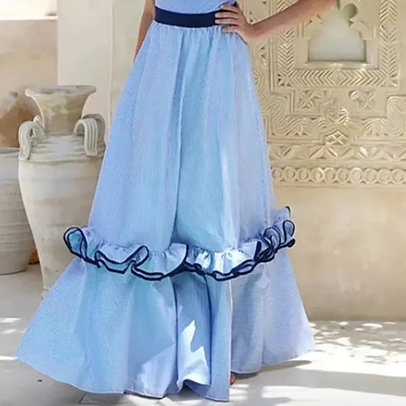 Элегантный женский комплект: сексуальный боди с вырезом-лодочкой и плиссированная юбка-миди. Новинка лета: пляжные комплекты с высокой талией для женщин.
Элегантный женский комплект: сексуальный боди с вырезом-лодочкой и плиссированная юбка-миди. Новинка лета: пляжные комплекты с высокой талией для женщин.