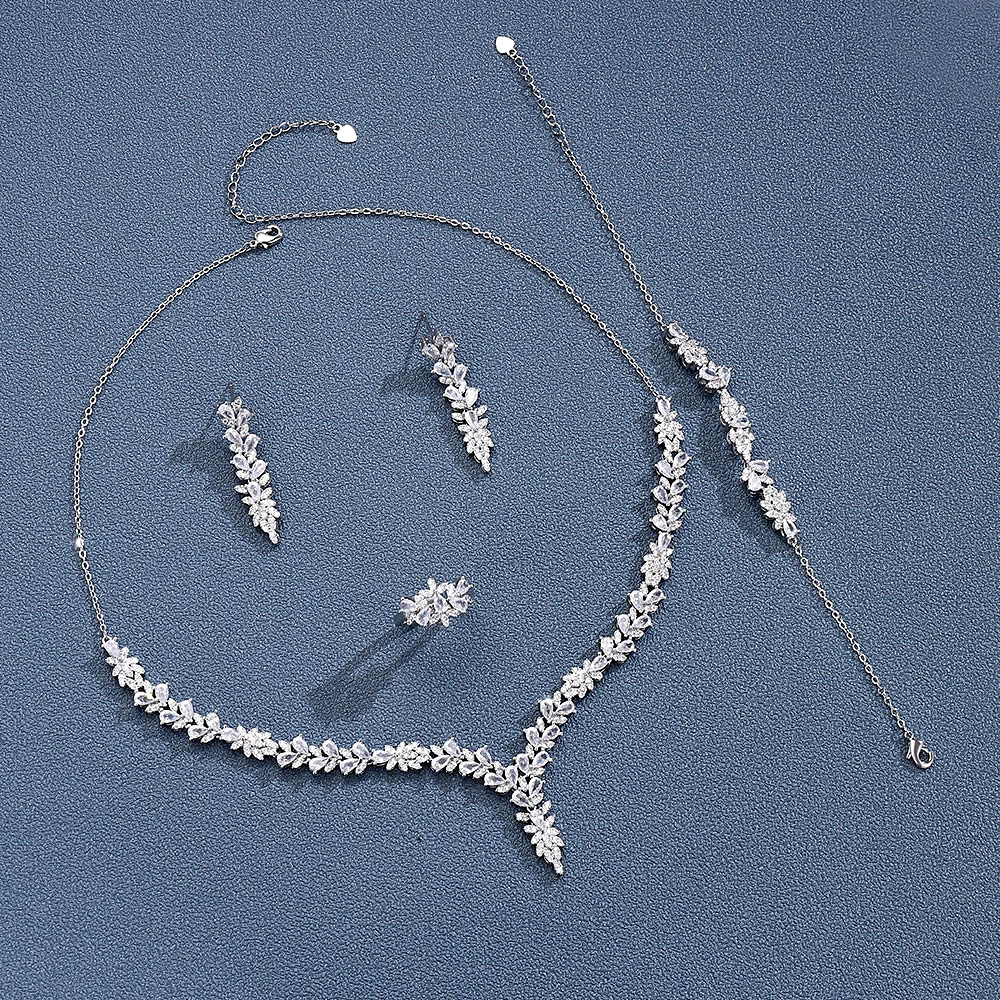 Elegant Women Wedding Jewellery African CZ Crystal Leaf Drop Bridal Necklace Bracelet and Earrings Jewelry Sets
Elegant Women Wedding Jewellery African CZ Crystal Leaf Drop Bridal Necklace Bracelet and Earrings Jewelry Sets