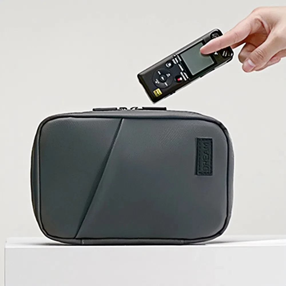 Multi-Function Pouch Digital Product Storage Bag Large Capacity Multi-layer Cable Organizer Pouch Dust Proof Waterproof
Multi-Function Pouch Digital Product Storage Bag Large Capacity Multi-layer Cable Organizer Pouch Dust Proof Waterproof