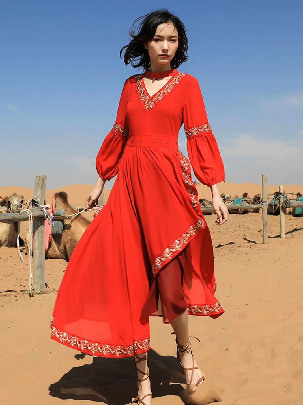 Jastie Vintage Ethnic Beach Long Dress Women Long Sleeve Bohemian Embroidery V-neck Vacation Maxi Dresses Solid Casual Vestidos
Jastie Vintage Ethnic Beach Long Dress Women Long Sleeve Bohemian Embroidery V-neck Vacation Maxi Dresses Solid Casual Vestidos