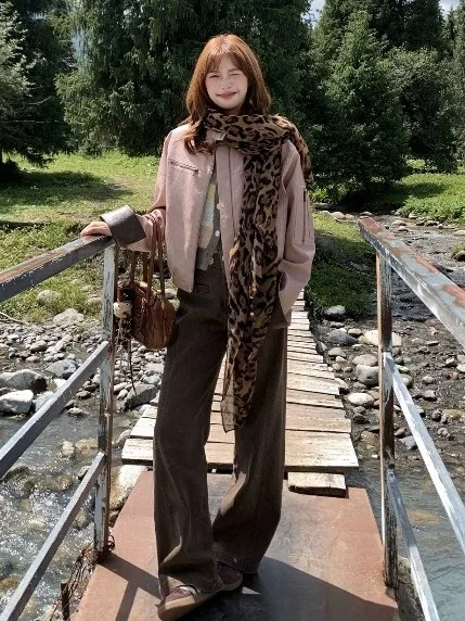plus Size Women's Autumn Winter Faion Set Unique Beautiful Jaet Leather irt Wide Leg Pants High Waist Casual Outfit
plus Size Women's Autumn Winter Faion Set Unique Beautiful Jaet Leather irt Wide Leg Pants High Waist Casual Outfit