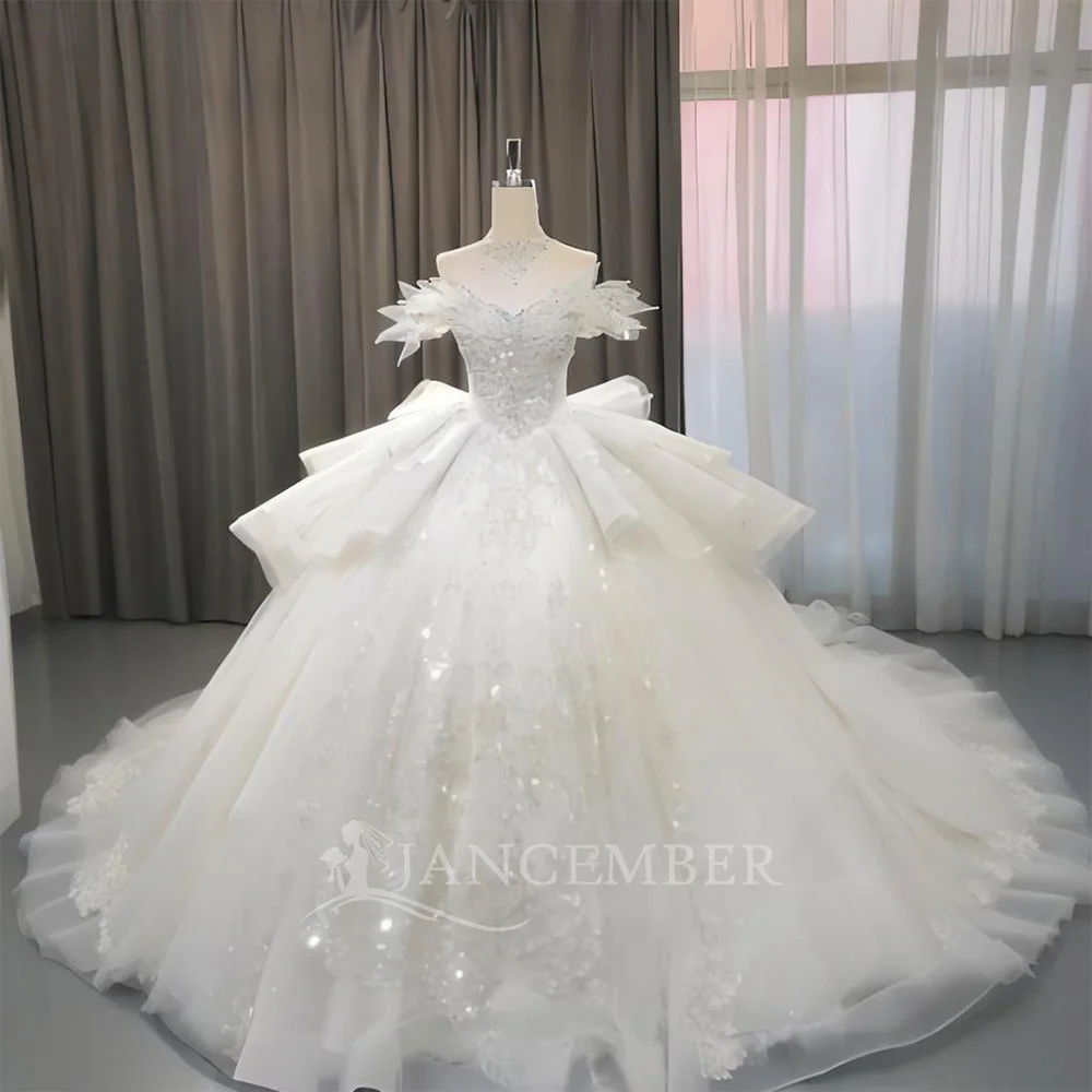 Ball Gown Wedding Dresses For Women Royal Train Beaded Ruffles Lace Up Princess Customized Wedding Gown Vestidos De Novia
Ball Gown Wedding Dresses For Women Royal Train Beaded Ruffles Lace Up Princess Customized Wedding Gown Vestidos De Novia