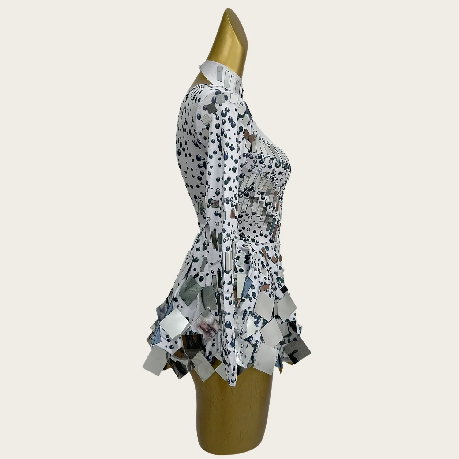 Xieshi Long Sleeves White Dresses Women Slim Rhinestone Sequins Short Dress Birthday Party Prom Dance Mini Dress Stage Outfits 
Xieshi Long Sleeves White Dresses Women Slim Rhinestone Sequins Short Dress Birthday Party Prom Dance Mini Dress Stage Outfits