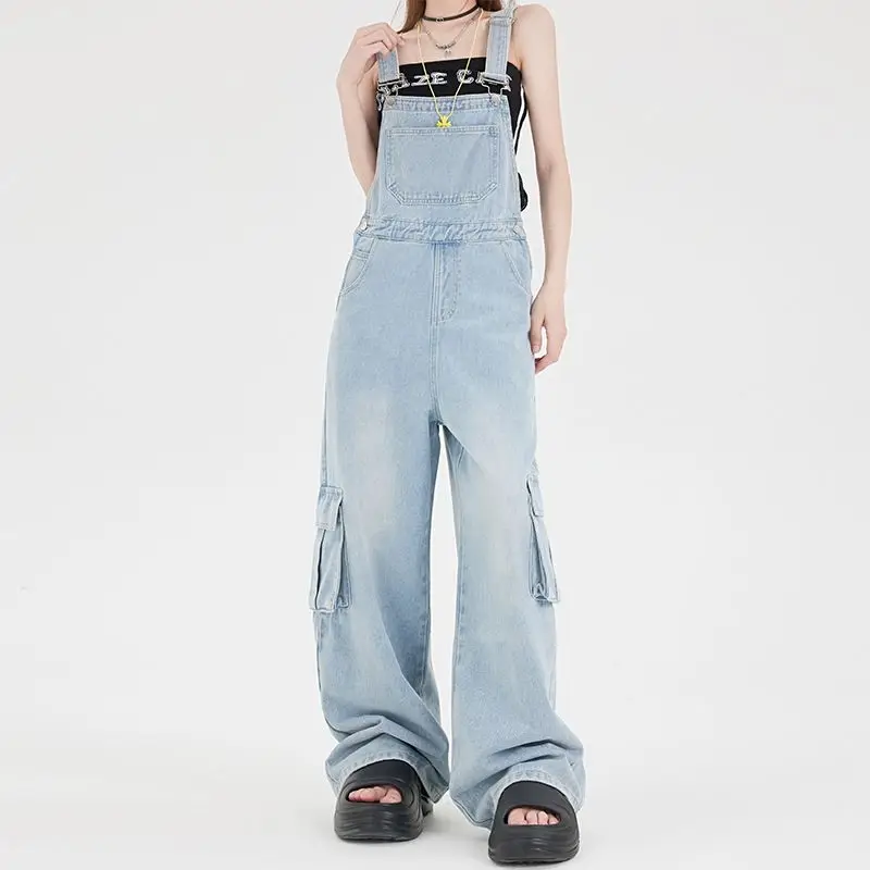 Spring and Summer New Women's Denim Jumpsuit High Waist Wide Leg Overalls
Spring and Summer New Women's Denim Jumpsuit High Waist Wide Leg Overalls