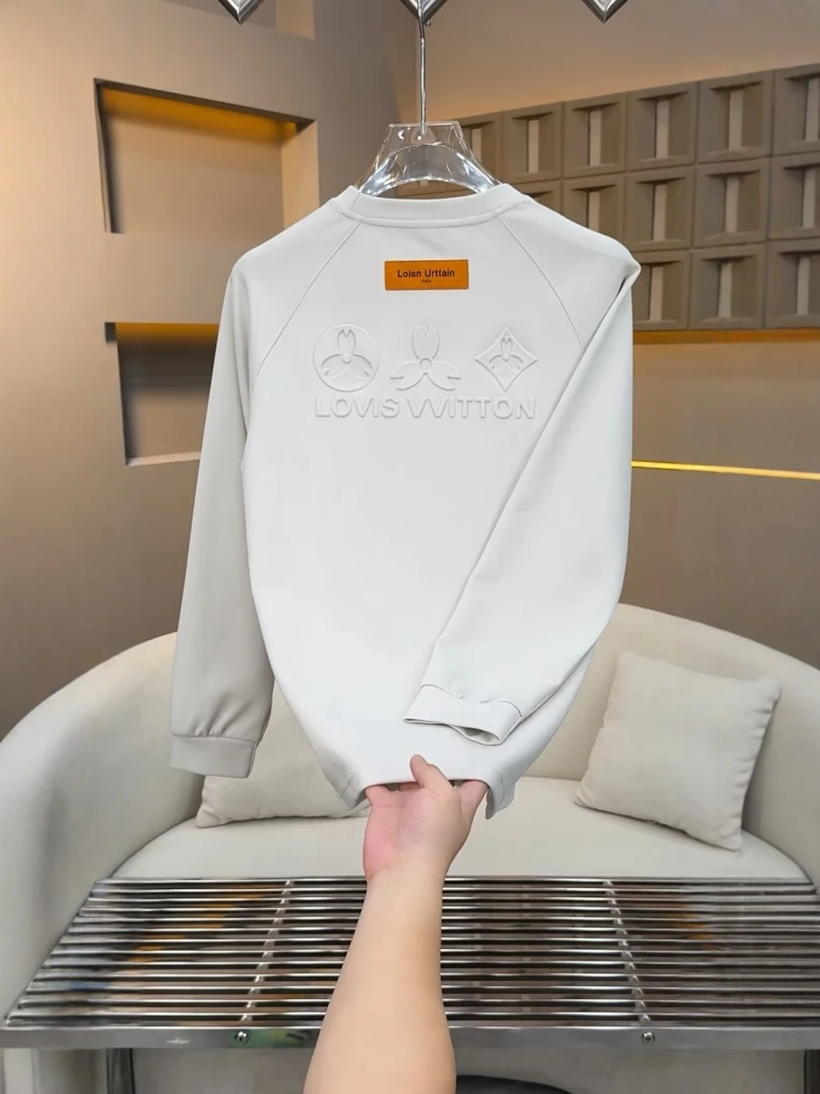 Модный свитшот с круглым вырезом для мужчин, с трендовым узором в виде стальных штампов, удобный повседневный топ с длинными рукавами, осенняя новинка
Модный свитшот с круглым вырезом для мужчин, с трендовым узором в виде стальных штампов, удобный повседневный топ с длинными рукавами, осенняя новинка