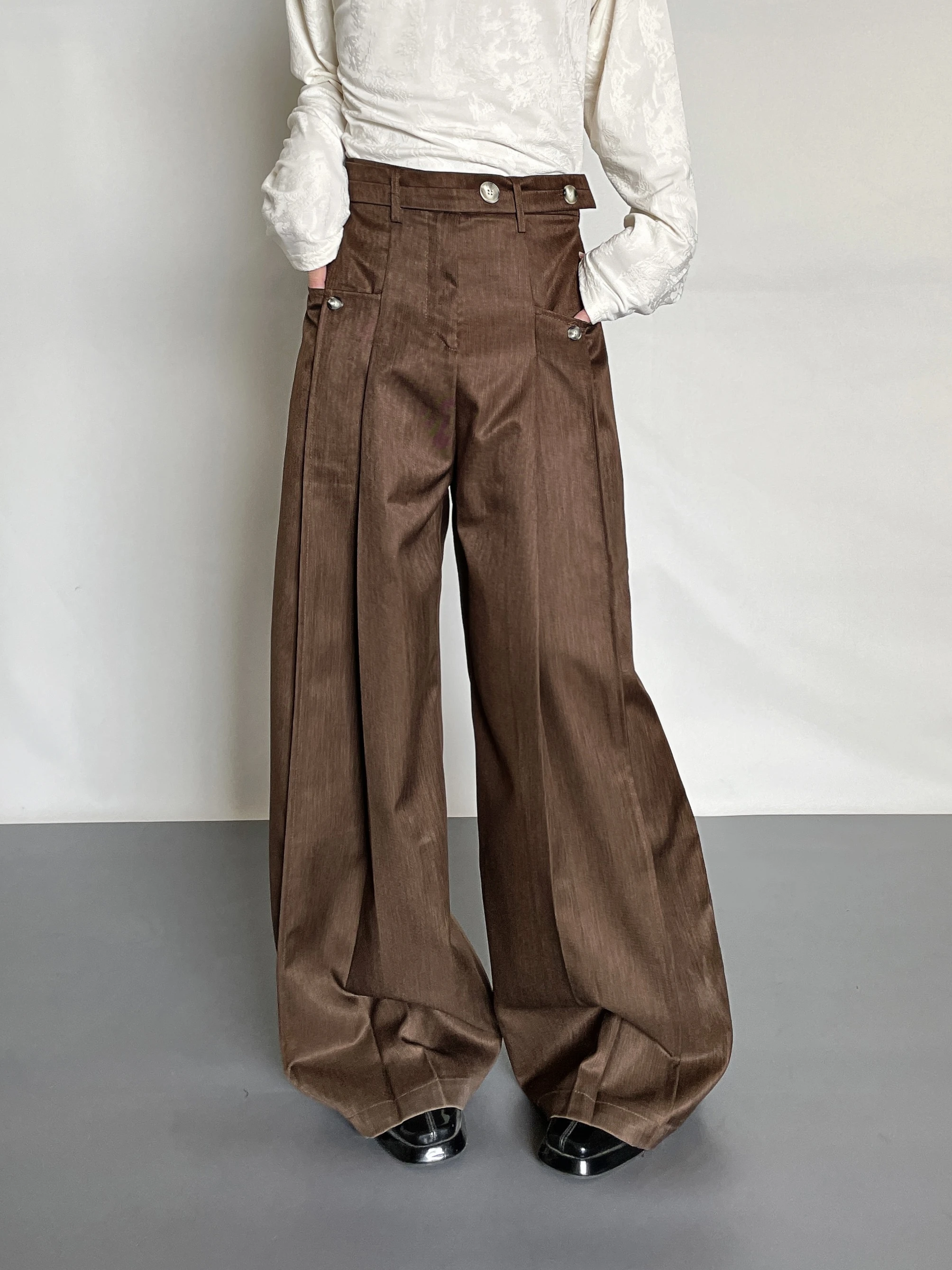 BKYC Retro Chinese Style Wide Leg Drapey West Pants Design Sense Patchwork Belt High End Casual Long Pants Youth Spring Fashion
BKYC Retro Chinese Style Wide Leg Drapey West Pants Design Sense Patchwork Belt High End Casual Long Pants Youth Spring Fashion