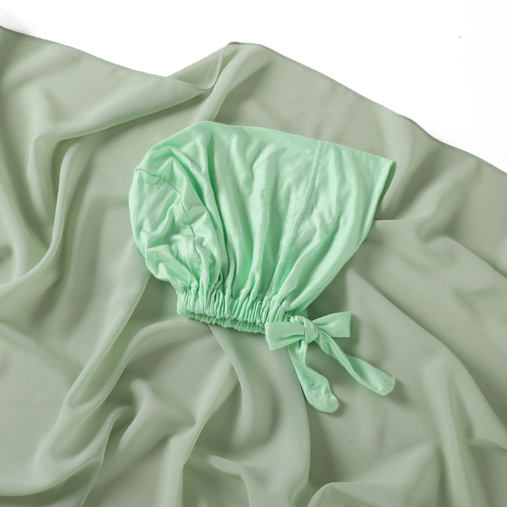 Мусульманский хиджаб, длинный шифоновый шарф, трикотаж, комплект внутренней шапки, исламские шали, тюрбан, капот, нижний шарф, платок, банданы, повязка на голову, шляпа 
Мусульманский хиджаб, длинный шифоновый шарф, трикотаж, комплект внутренней шапки, исламские шали, тюрбан, капот, нижний шарф, платок, банданы, повязка на голову, шляпа