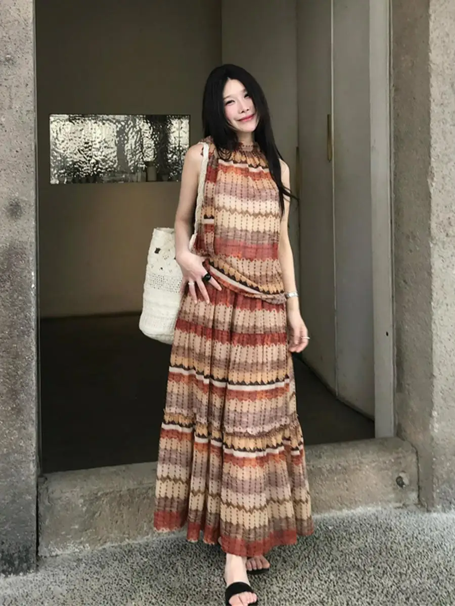 Summer Off-Shoulder Sleeveless Vest Top Half-Length Skirt Set Women's Fashion Contrast Color Vacation Style Ensemble
Summer Off-Shoulder Sleeveless Vest Top Half-Length Skirt Set Women's Fashion Contrast Color Vacation Style Ensemble