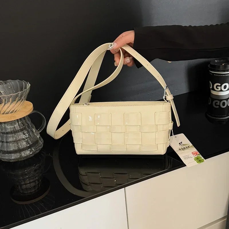 2025 Famous Designer Elegant Ladies Tote Bags Leather Handbag Shoulder Crossbody Versatile For Work
2025 Famous Designer Elegant Ladies Tote Bags Leather Handbag Shoulder Crossbody Versatile For Work