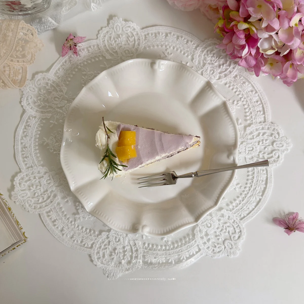 Retro Floral Cerc Dert Plate Breakfast Cake Plate round ape China Origin Porcelain Underglaze Crt Non-Handmade Univ...
Retro Floral Cerc Dert Plate Breakfast Cake Plate round ape China Origin Porcelain Underglaze Crt Non-Handmade Univ...