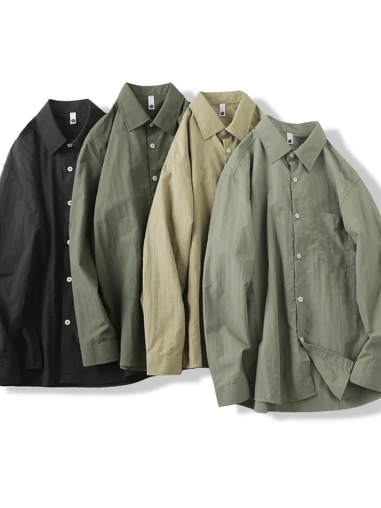 Функциональная серия: легкая, дышащая, устойчивая к разрывам повседневная мужская рабочая рубашка с длинным рукавом из комфортной нейлоновой ткани.
Функциональная серия: легкая, дышащая, устойчивая к разрывам повседневная мужская рабочая рубашка с длинным рукавом из комфортной нейлоновой ткани.