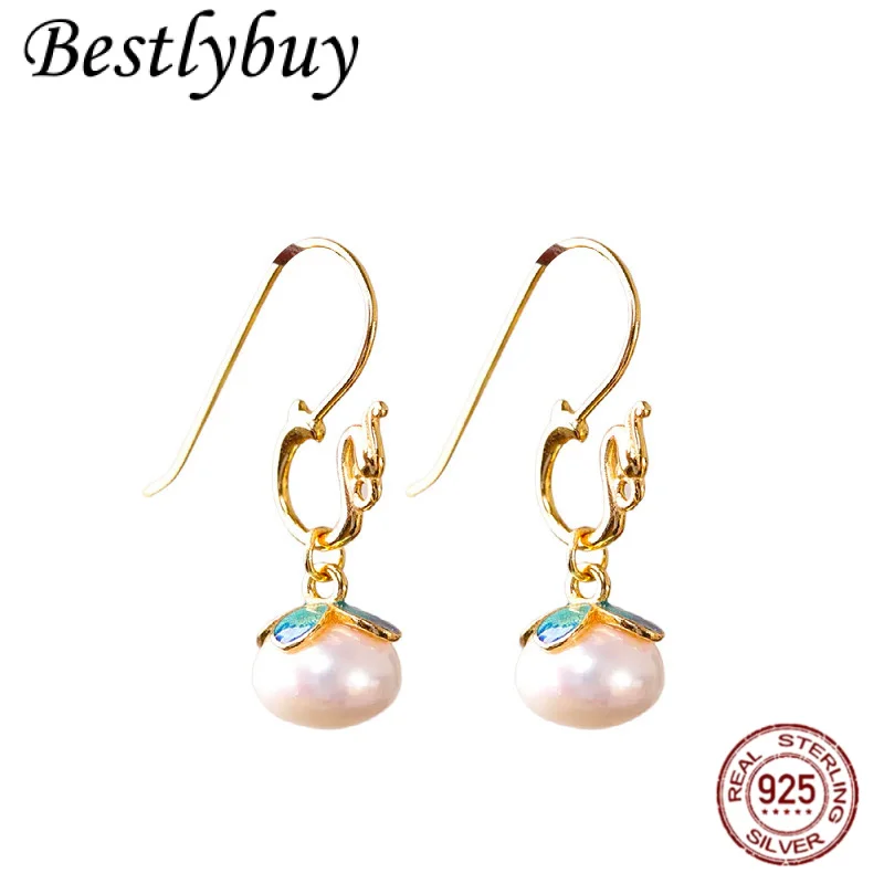 Серебро S925, позолоченное, инкрустированное натуральным пресноводным жемчугом, серьги голубого цвета, женский нежный темперамент, банкетные украшения
Серебро S925, позолоченное, инкрустированное натуральным пресноводным жемчугом, серьги голубого цвета, женский нежный темперамент, банкетные украшения