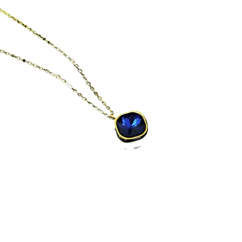 Customized Stainless Steel Color Zircon Pendant Zircon Necklace Stylish Simple Men's And Women's Titanium Steel Clavicle Chain
Customized Stainless Steel Color Zircon Pendant Zircon Necklace Stylish Simple Men's And Women's Titanium Steel Clavicle Chain