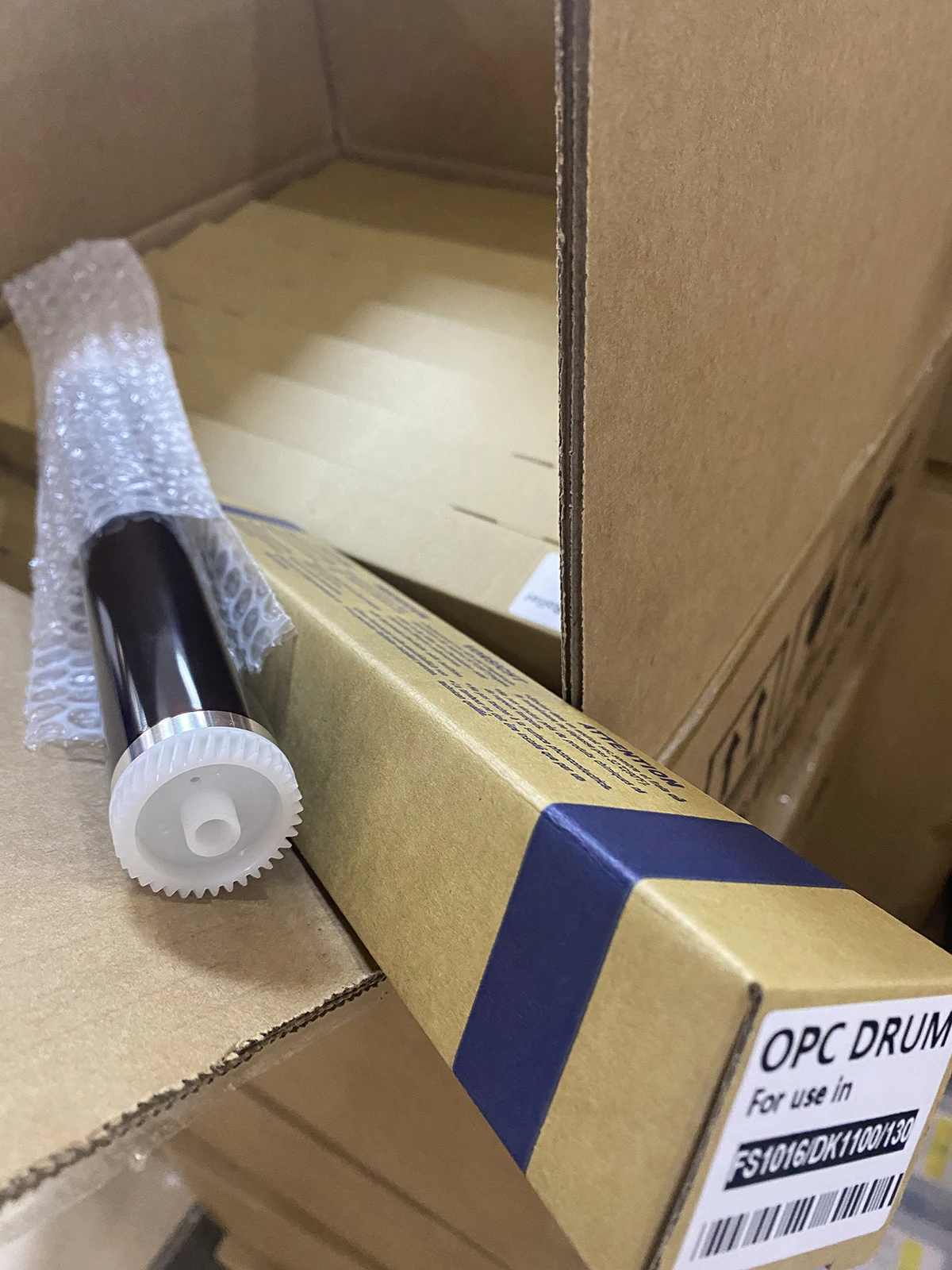 5 шт. OPC БАРАБАН для Kyocera FS1016 FS1028 FS1100 FS1128 FS1035 FS1135 FS1320 FS1350 FS1370 FS1300 FS720 FS920 KM2810 
5 шт. OPC БАРАБАН для Kyocera FS1016 FS1028 FS1100 FS1128 FS1035 FS1135 FS1320 FS1350 FS1370 FS1300 FS720 FS920 KM2810