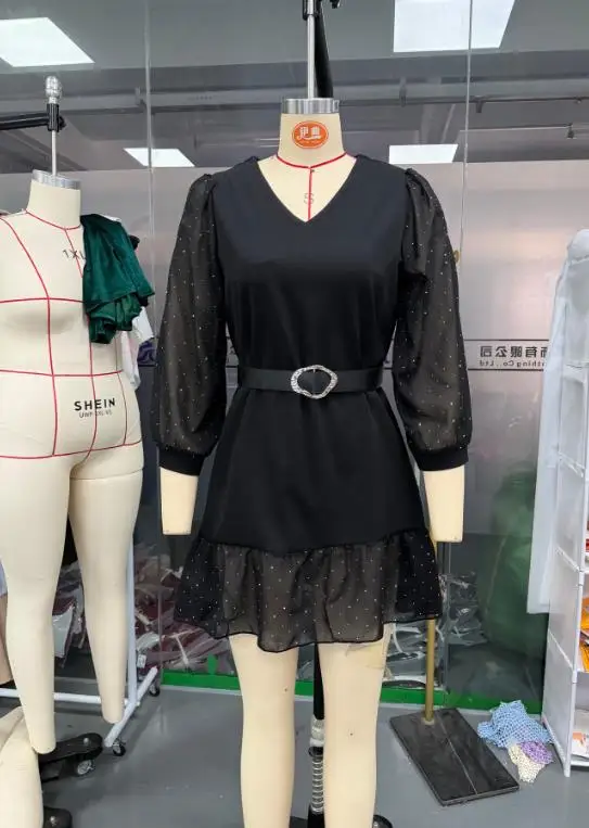 Summer new vintage elegant women's V-neck polka dot seven quarter sleeve waist cinched small fragrant dress
Summer new vintage elegant women's V-neck polka dot seven quarter sleeve waist cinched small fragrant dress
