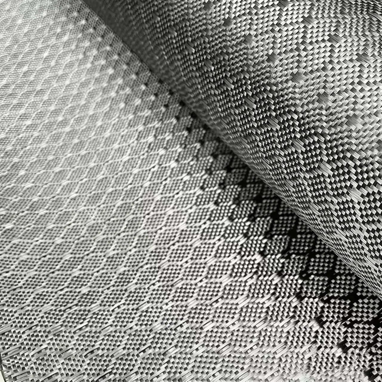 3K 240gsm 2x2 Diamond/quadrilateral pattern cloth Real Carbon Fiber Cloth Carbon Fabric 40" / 100cm wide 1m*100cm roll up
3K 240gsm 2x2 Diamond/quadrilateral pattern cloth Real Carbon Fiber Cloth Carbon Fabric 40" / 100cm wide 1m*100cm roll up