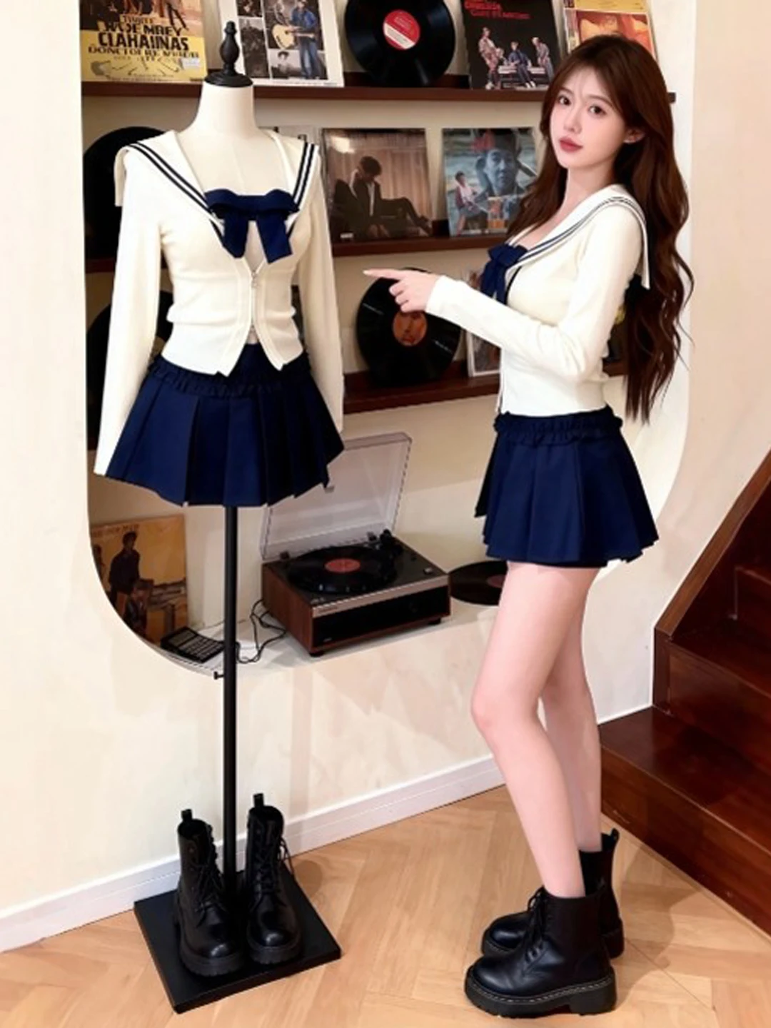 Весенний комплект 2026: Модный, удобный, из смесового хлопка, с эффектом омоложения, в стиле колледж, с топом и юбкой, маленький размер
Весенний комплект 2026: Модный, удобный, из смесового хлопка, с эффектом омоложения, в стиле колледж, с топом и юбкой, маленький размер