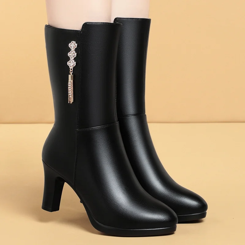 Women's Winter Warm Soft Fashion Leather Female Boots High-heeled Plush Trend Mid-calf Zipper Round Head Boots mid calf boots
Women's Winter Warm Soft Fashion Leather Female Boots High-heeled Plush Trend Mid-calf Zipper Round Head Boots mid calf boots