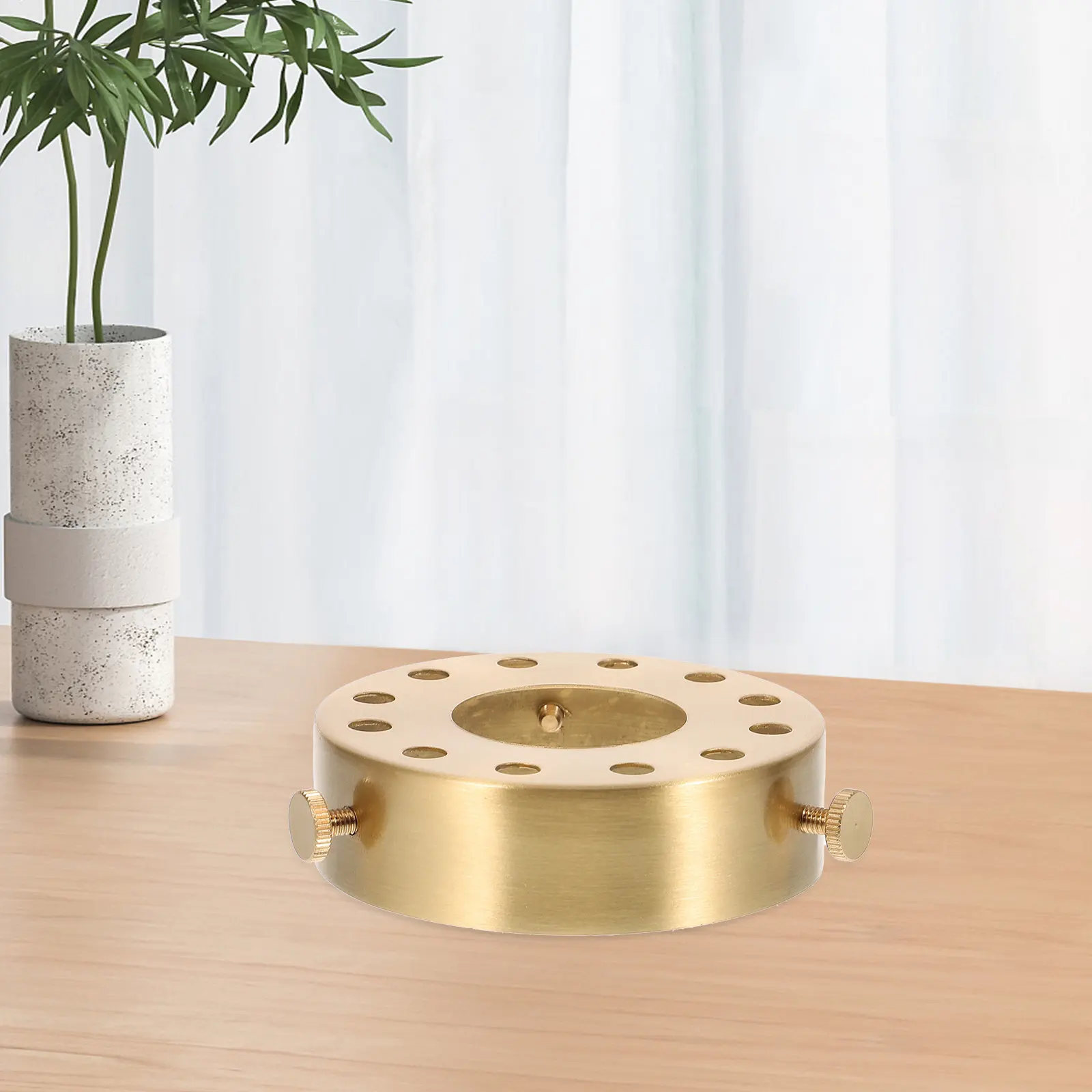 Copper Bracket Lampshade Cover Ring Sturdy Lamp Shade Adapter Replacement Part Ceiling Lamp Light Fixture Collar Ring for Repair
Copper Bracket Lampshade Cover Ring Sturdy Lamp Shade Adapter Replacement Part Ceiling Lamp Light Fixture Collar Ring for Repair