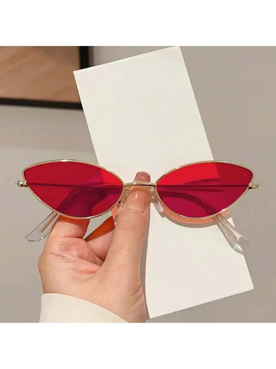 Women Cat Eye Fashion Sunglasses Small Metal Frame Red Lens
Women Cat Eye Fashion Sunglasses Small Metal Frame Red Lens