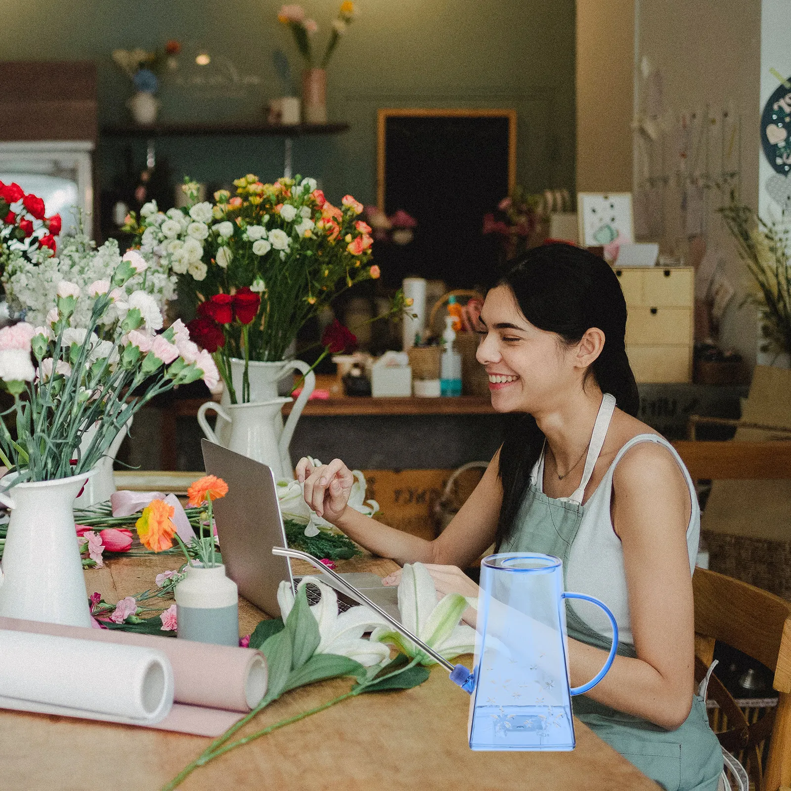 Прозрачная пластиковая лейка с длинным носиком из нержавеющей стали для дома и сада, для полива суккулентов, для использования в помещении и на улице
Прозрачная пластиковая лейка с длинным носиком из нержавеющей стали для дома и сада, для полива суккулентов, для использования в помещении и на улице