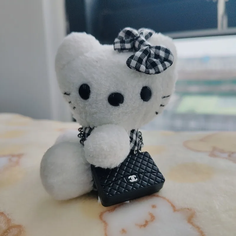 10cm Sanrios Bag Accessories Anime Characters Hellokittys Novelty Keychain Cute Animal-shaped Keyring Pendant Toys Doll Gifts
10cm Sanrios Bag Accessories Anime Characters Hellokittys Novelty Keychain Cute Animal-shaped Keyring Pendant Toys Doll Gifts