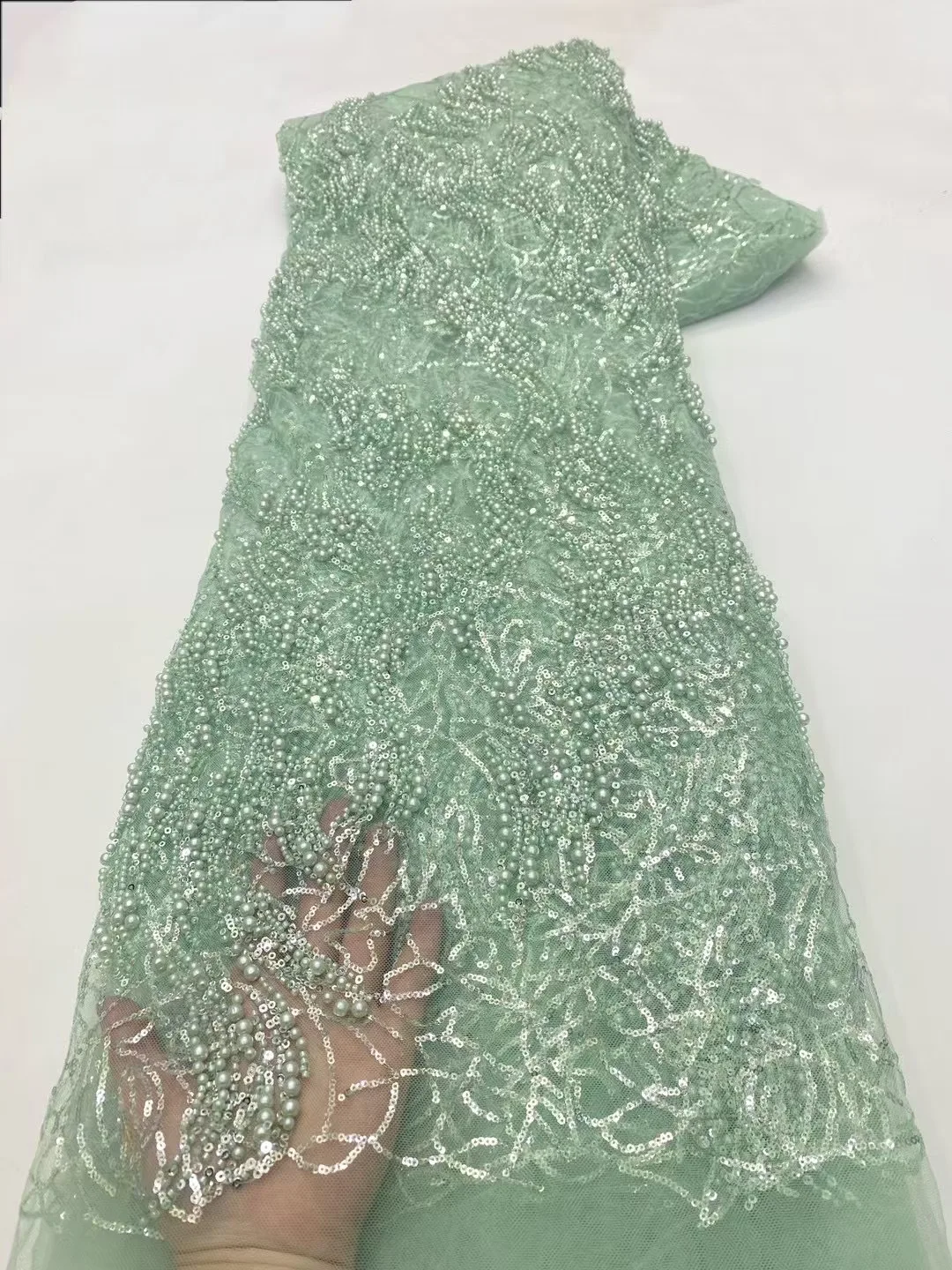African Handmade Heavy Sequins Tulle Lace Fabric High Quality French Luxury Beaded Lace Fabric For Bridal Wedding Dress
African Handmade Heavy Sequins Tulle Lace Fabric High Quality French Luxury Beaded Lace Fabric For Bridal Wedding Dress