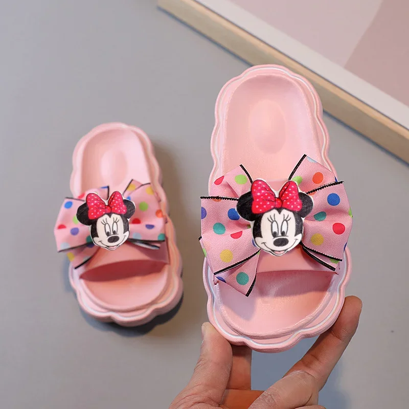Disney Mickey Mouse Baby Summer Girl Home Slippers cute Bow Wear Wear-resistant Non-slip Platform Children Beach Shoes Sandals
Disney Mickey Mouse Baby Summer Girl Home Slippers cute Bow Wear Wear-resistant Non-slip Platform Children Beach Shoes Sandals