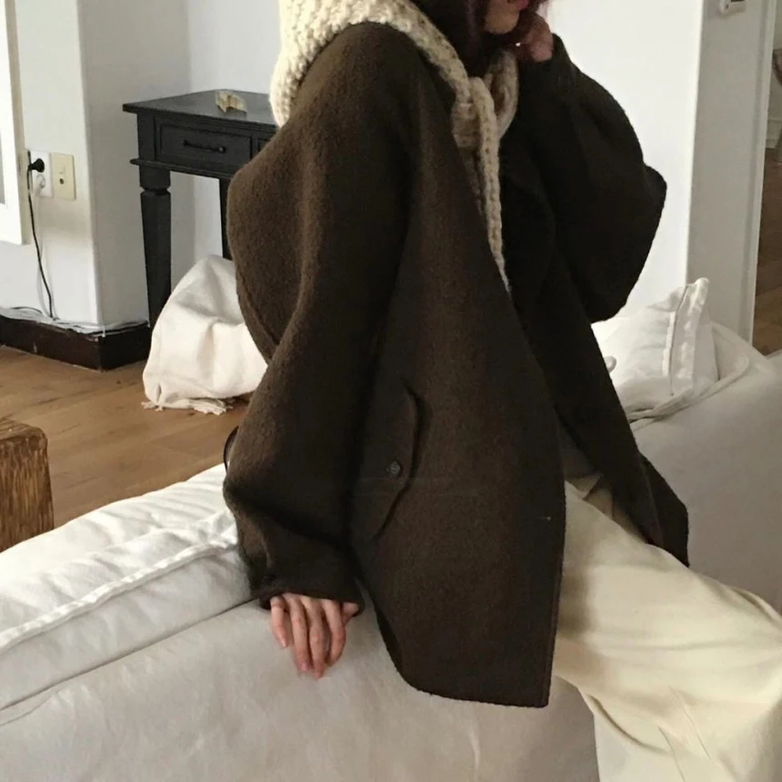 Chic Autumn Winter Retro High Collar Single Button Versatile Long Sve Woolen Coat for Small Figures Commute Friendly
Chic Autumn Winter Retro High Collar Single Button Versatile Long Sve Woolen Coat for Small Figures Commute Friendly