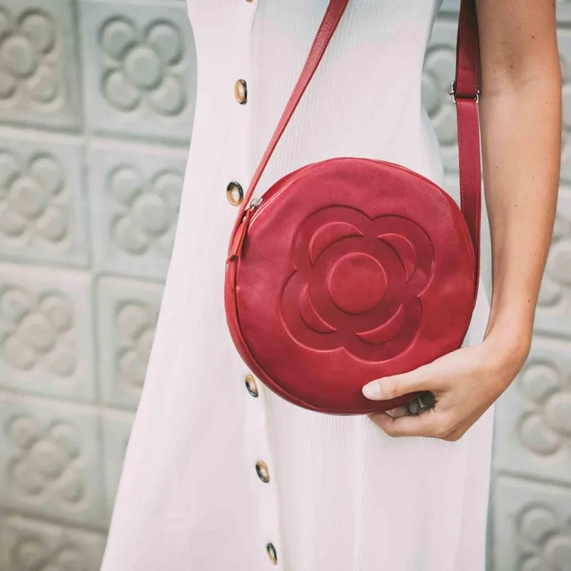 Женская сумка из искусственной кожи, универсальная модная однотонная сумка на плечо, повседневная дорожная сумка, сумки для подмышек для девочек
Женская сумка из искусственной кожи, универсальная модная однотонная сумка на плечо, повседневная дорожная сумка, сумки для подмышек для девочек