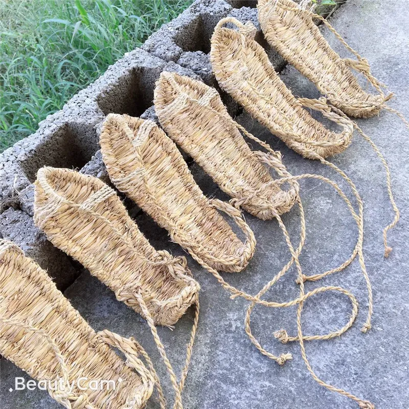 Luxury new handmade woven grass sandals for men's summer retro sandals for women's rattan grass casual comfortable sandals
Luxury new handmade woven grass sandals for men's summer retro sandals for women's rattan grass casual comfortable sandals