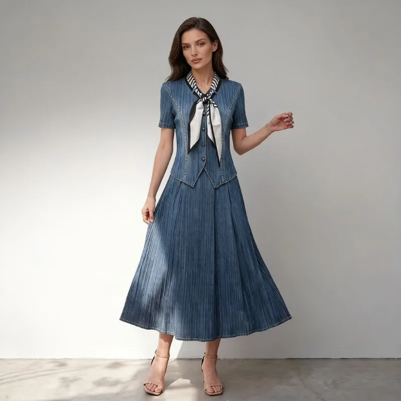 Miyake Pleated Skirt Set Plisse 2026 Summer New Denim Fold Navy Style Casual Elegant V-neck Pleats Top Tie and Skirt Set Women
Miyake Pleated Skirt Set Plisse 2026 Summer New Denim Fold Navy Style Casual Elegant V-neck Pleats Top Tie and Skirt Set Women
