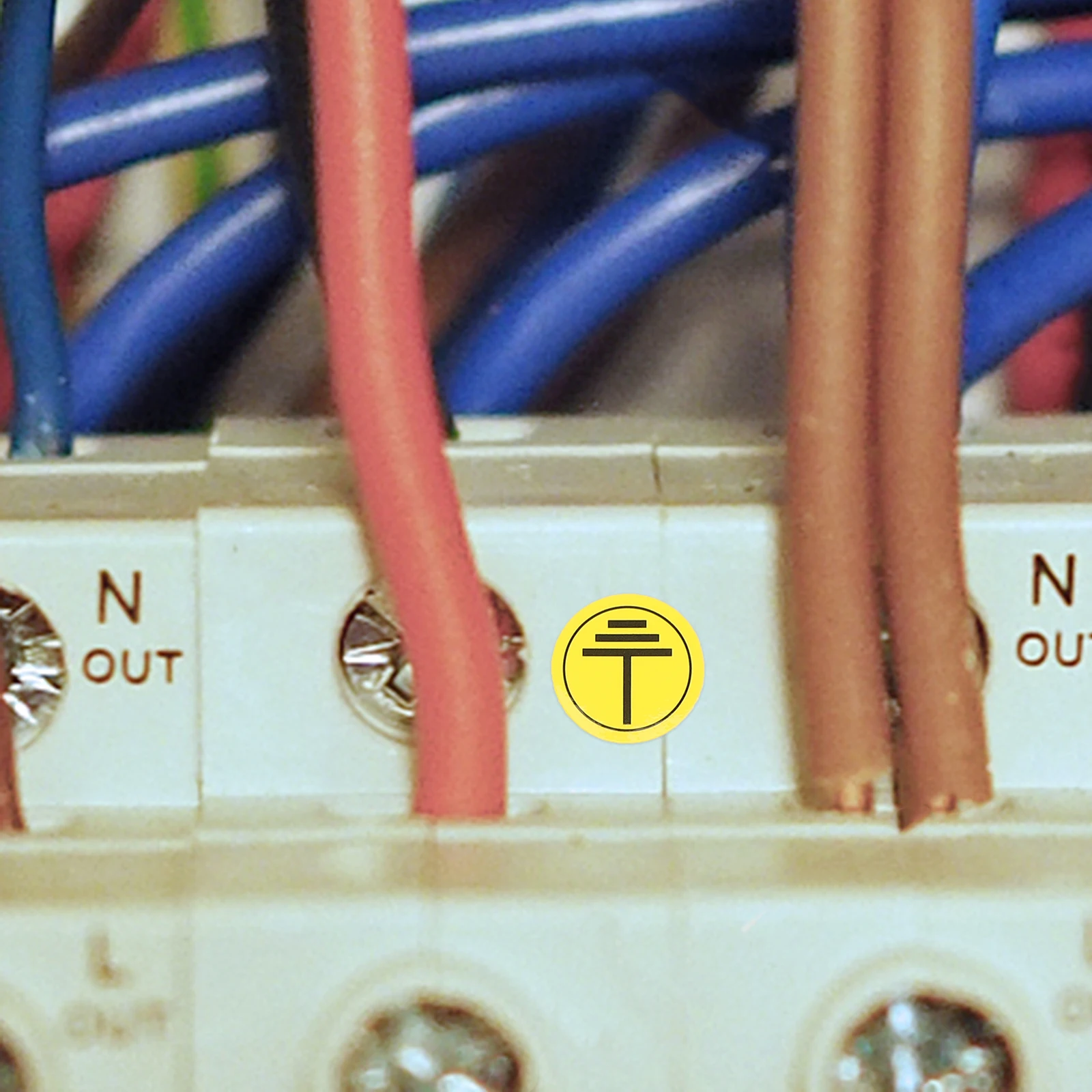 Grounding Warning Labels Safety Stickers Decals Electrical Panel Signs Machinery Ground Connection Voltage Labels Easy Use
Grounding Warning Labels Safety Stickers Decals Electrical Panel Signs Machinery Ground Connection Voltage Labels Easy Use