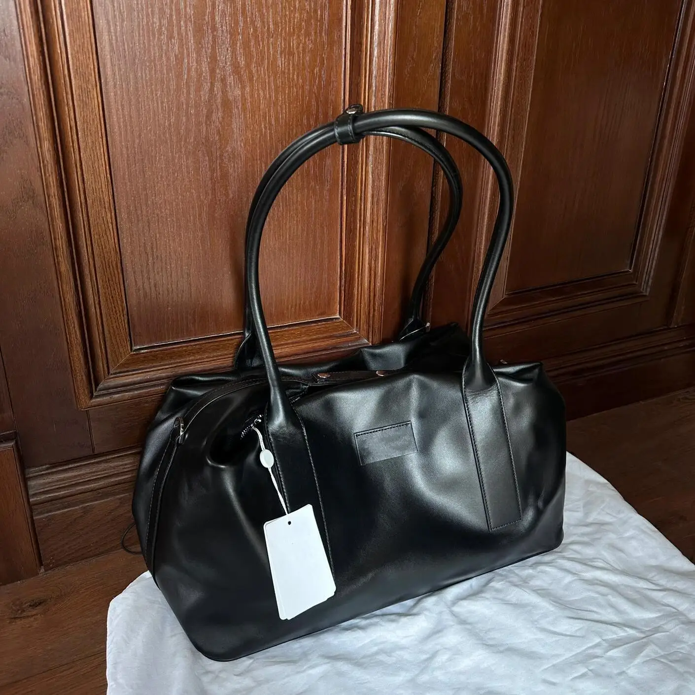 2024 New Large Capaci Handbag Commuter Tote Bag ort Trip Lightweight Single oulder Cuter Bag Lage Bag 
2024 New Large Capaci Handbag Commuter Tote Bag ort Trip Lightweight Single oulder Cuter Bag Lage Bag