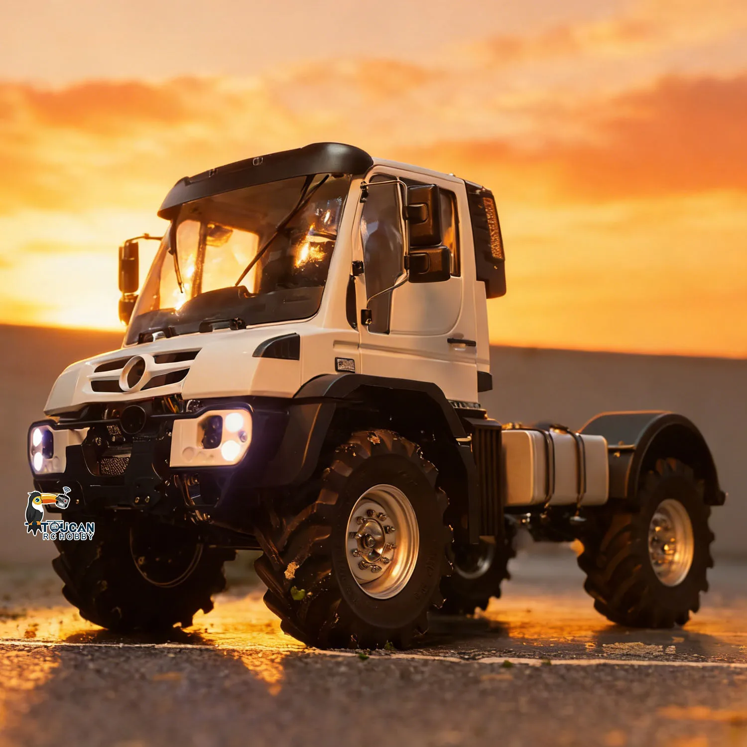 Toy 1/14 RC Crawler Car U535Lite 4*4 Radio Control Off Road Cars Vehicle Differential Lock 2Speed Transmission Light Sound Model
Toy 1/14 RC Crawler Car U535Lite 4*4 Radio Control Off Road Cars Vehicle Differential Lock 2Speed Transmission Light Sound Model