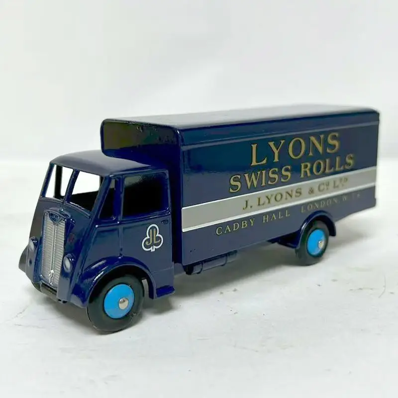 Игрушки DINKY 1:43 GUY VAN, легкосплавный автомобиль, литье под давлением и игрушечный транспорт, модель автомобиля, миниатюрная масштабная модель автомобиля для детей
Игрушки DINKY 1:43 GUY VAN, легкосплавный автомобиль, литье под давлением и игрушечный транспорт, модель автомобиля, миниатюрная масштабная модель автомобиля для детей