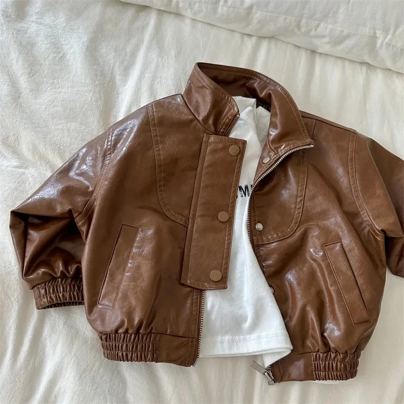 Boys Jacket outerwear Spring and Autumn New Korean Children's Vintage Zipper Leather Clothes Fashionable Baby Jackets Top
Boys Jacket outerwear Spring and Autumn New Korean Children's Vintage Zipper Leather Clothes Fashionable Baby Jackets Top