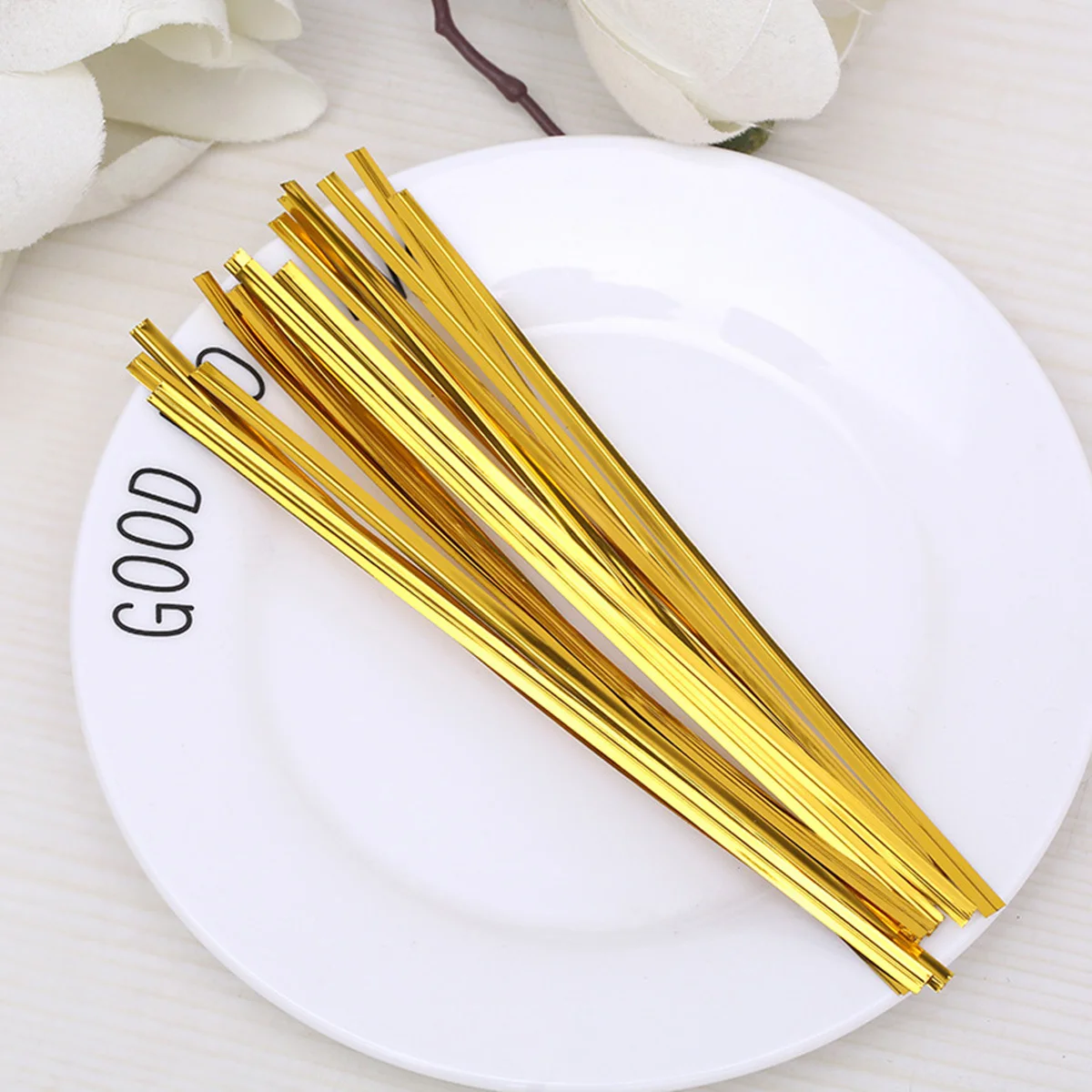 Colorful Plastic Coated Food Packing Ties Bread Candy Cake Sealing Pouch for Party Gifts 10cm Metallic Ties Food Pack
Colorful Plastic Coated Food Packing Ties Bread Candy Cake Sealing Pouch for Party Gifts 10cm Metallic Ties Food Pack