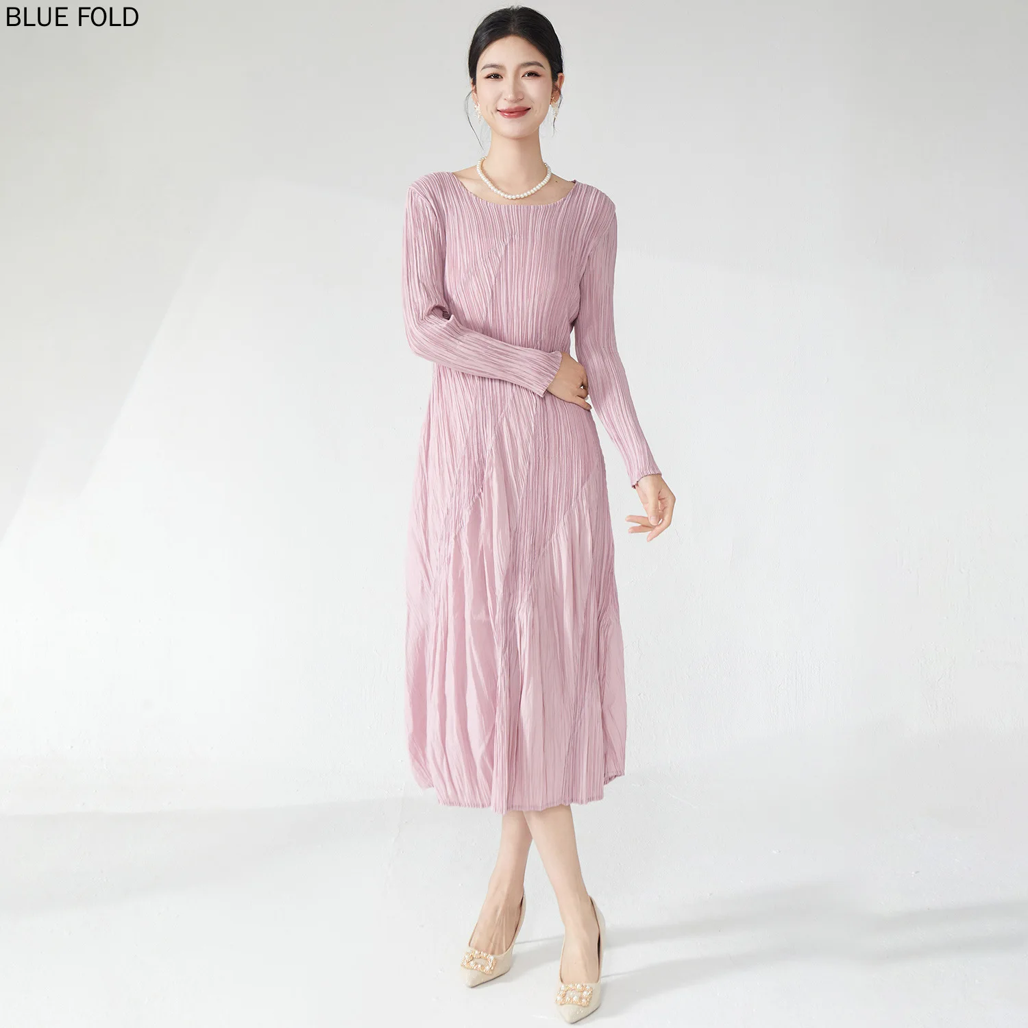 2025 French Light Luxury High-grade Sense of Temperament Lady Fan Miyake Dress High Quality PLEATS Vestido
2025 French Light Luxury High-grade Sense of Temperament Lady Fan Miyake Dress High Quality PLEATS Vestido
