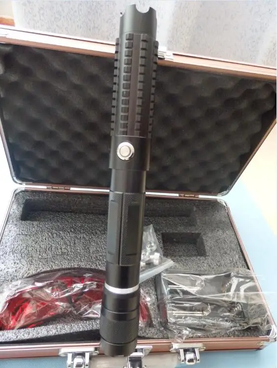 Mini LED Laser Pointer Pet Training Flashlight Scratching Toys for Pets and Cats birthday Gifts Laser Indicator blue
Mini LED Laser Pointer Pet Training Flashlight Scratching Toys for Pets and Cats birthday Gifts Laser Indicator blue