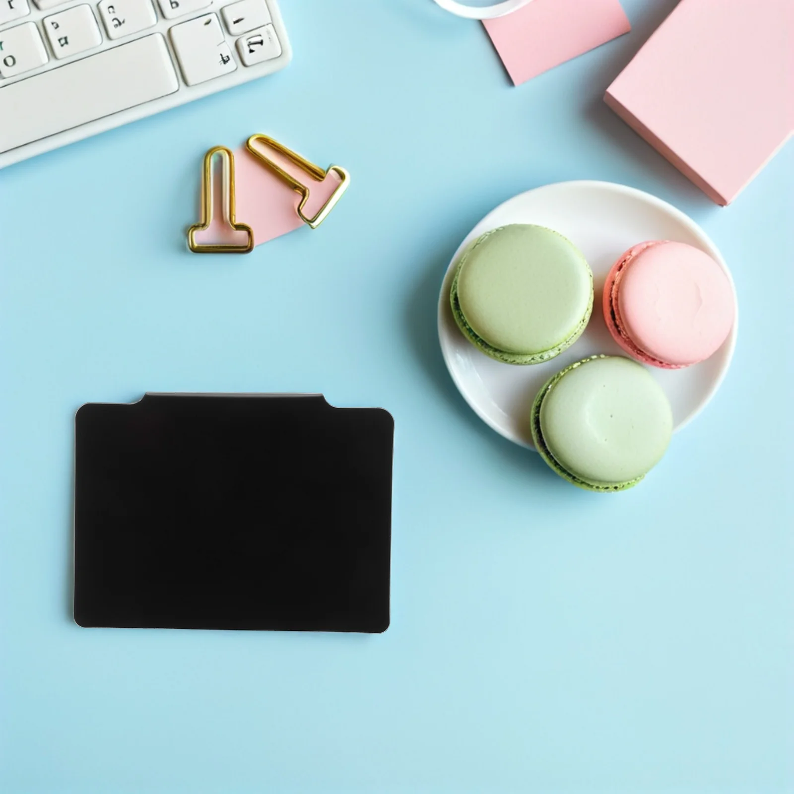 12Pcs Clip on Basket Labels Matte Black Erasable Dry Erase Storage Bin Label Clips Pantry Shelf Edge Sign Holders Removable
12Pcs Clip on Basket Labels Matte Black Erasable Dry Erase Storage Bin Label Clips Pantry Shelf Edge Sign Holders Removable