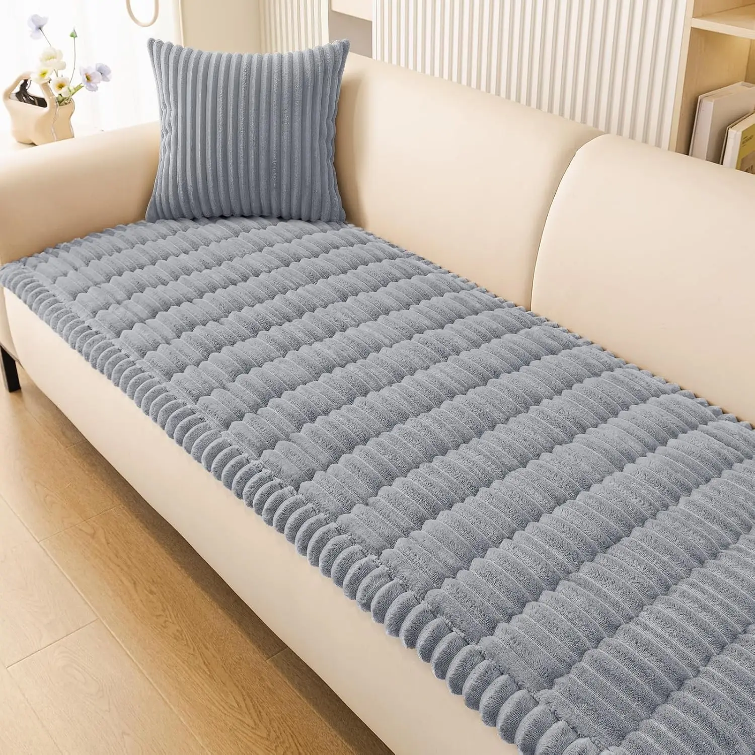 Washable Non-Slip Fuzzy Dog Couch Cover for 3-Cushion Sofa, Soft Grey Protector (27.6" x 70.9")
Washable Non-Slip Fuzzy Dog Couch Cover for 3-Cushion Sofa, Soft Grey Protector (27.6" x 70.9")