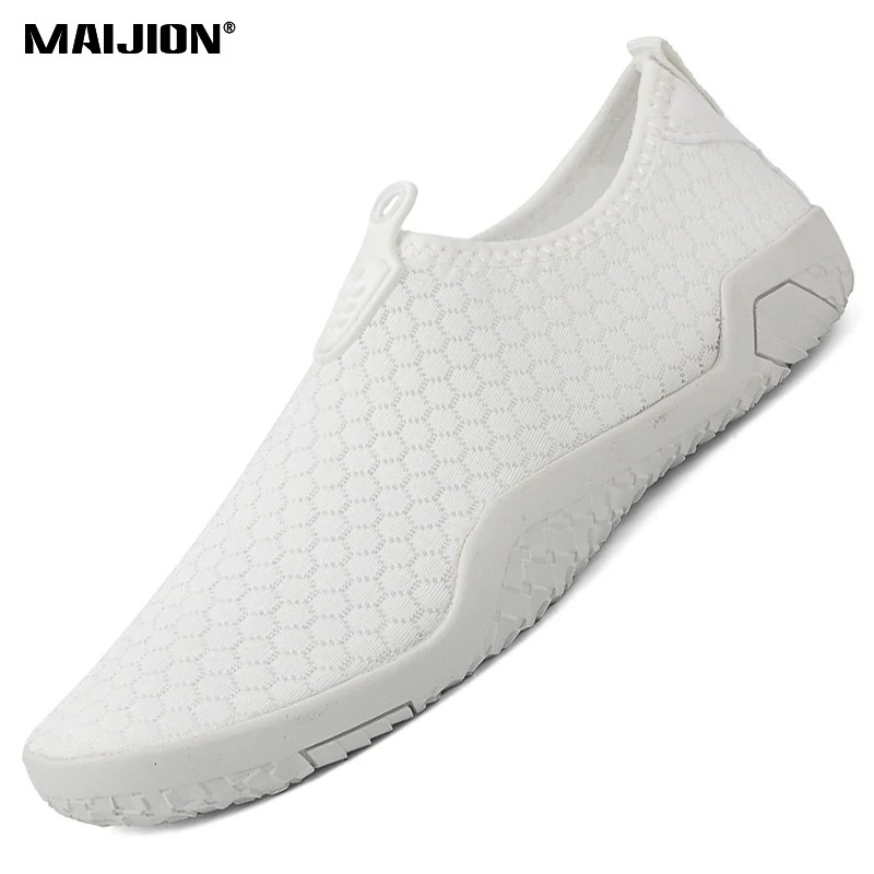 Men Women Water Shoes Quick Dry Non-Slip Five Finger Shoes Outdoor Wading Swimming Barefoot Aqua Shoes Lightweight Sneakers
Men Women Water Shoes Quick Dry Non-Slip Five Finger Shoes Outdoor Wading Swimming Barefoot Aqua Shoes Lightweight Sneakers