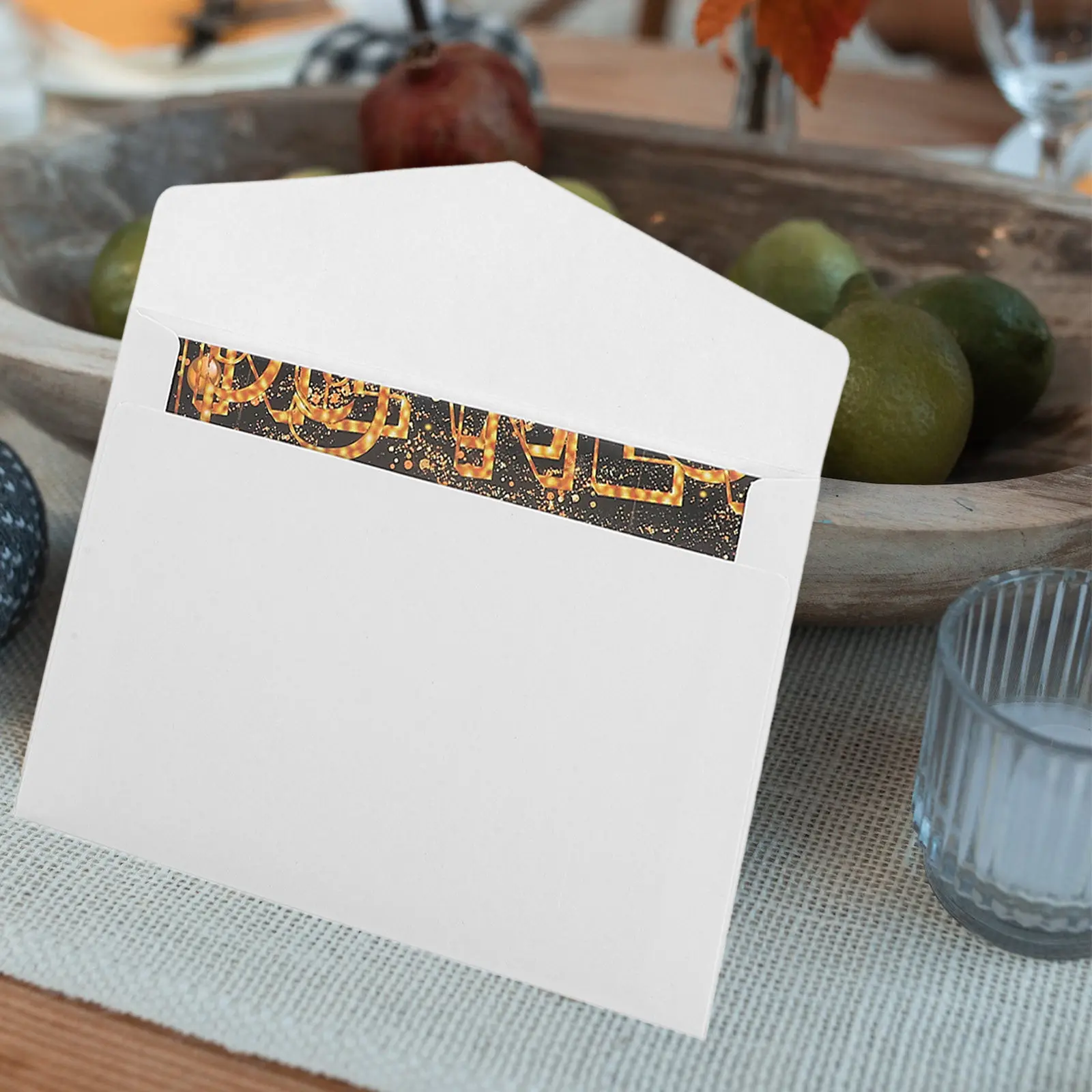 1Set New Year Cards with Envelopes Stickers Blank Space for Handwritten Messages Festival Party Use Party Favor Supplies
1Set New Year Cards with Envelopes Stickers Blank Space for Handwritten Messages Festival Party Use Party Favor Supplies