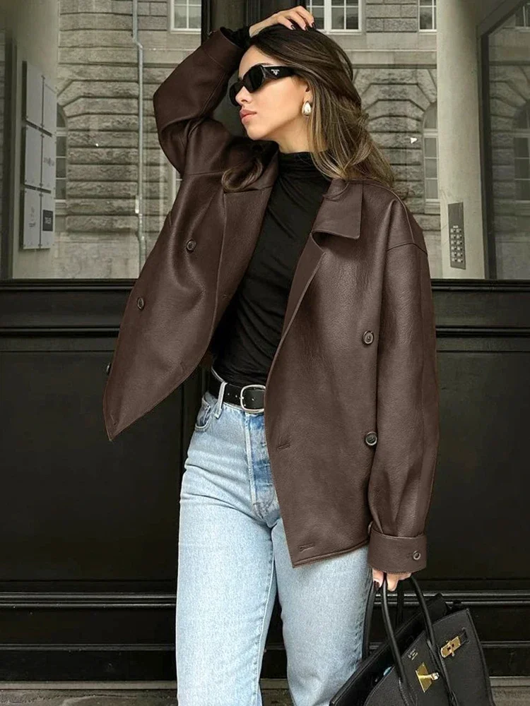 2024 Leather Women's Oversize Jackets Chic Notched Long Sleeve Double-Breasted Coat Vintage Brown Ladies Winter Street Outerwear
2024 Leather Women's Oversize Jackets Chic Notched Long Sleeve Double-Breasted Coat Vintage Brown Ladies Winter Street Outerwear