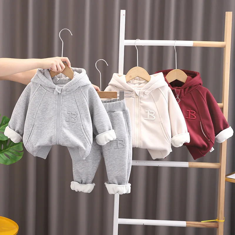Sets for children Boys' Winter Clothing with Velvet Hoodie Set, Two Piece Set, 2024 New Children's Clothing, Boys' Baby Hoodie
Sets for children Boys' Winter Clothing with Velvet Hoodie Set, Two Piece Set, 2024 New Children's Clothing, Boys' Baby Hoodie
