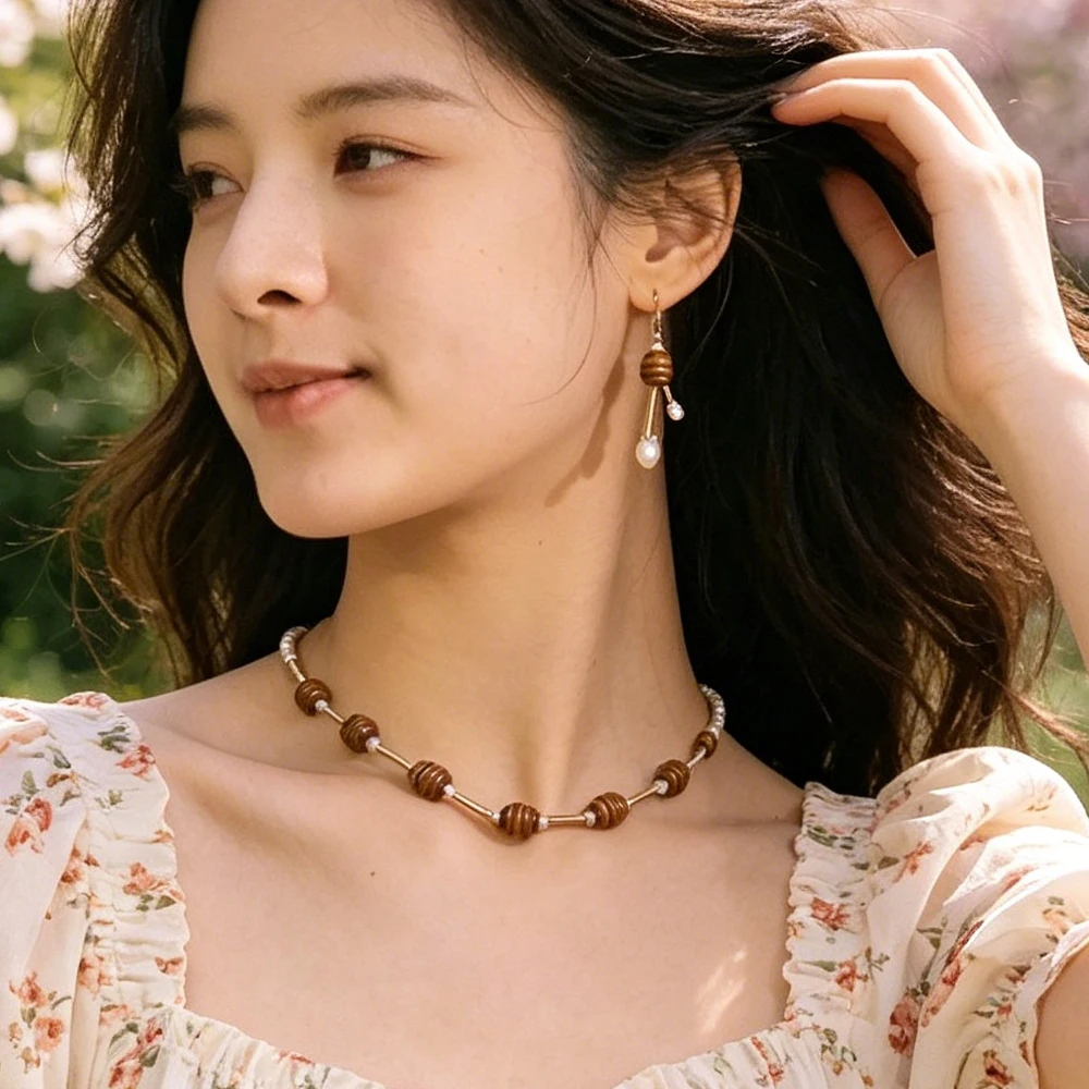 Original Design Freshwater Pearl Wood Jewelry Set Elegant Dangle Earrings & Necklace Fashion Accessories for Women Choker Gifts
Original Design Freshwater Pearl Wood Jewelry Set Elegant Dangle Earrings & Necklace Fashion Accessories for Women Choker Gifts