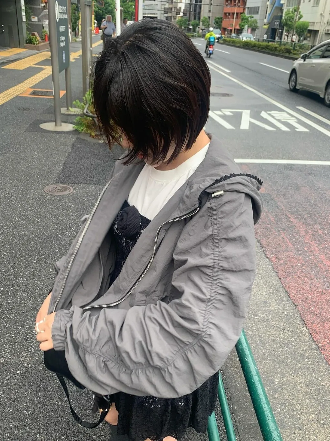 Faionable ort Loose Women's Jaet Chic Spring New Arrival Korean Sle Bla Top with Hat Long Sve Zipper Closure
Faionable ort Loose Women's Jaet Chic Spring New Arrival Korean Sle Bla Top with Hat Long Sve Zipper Closure